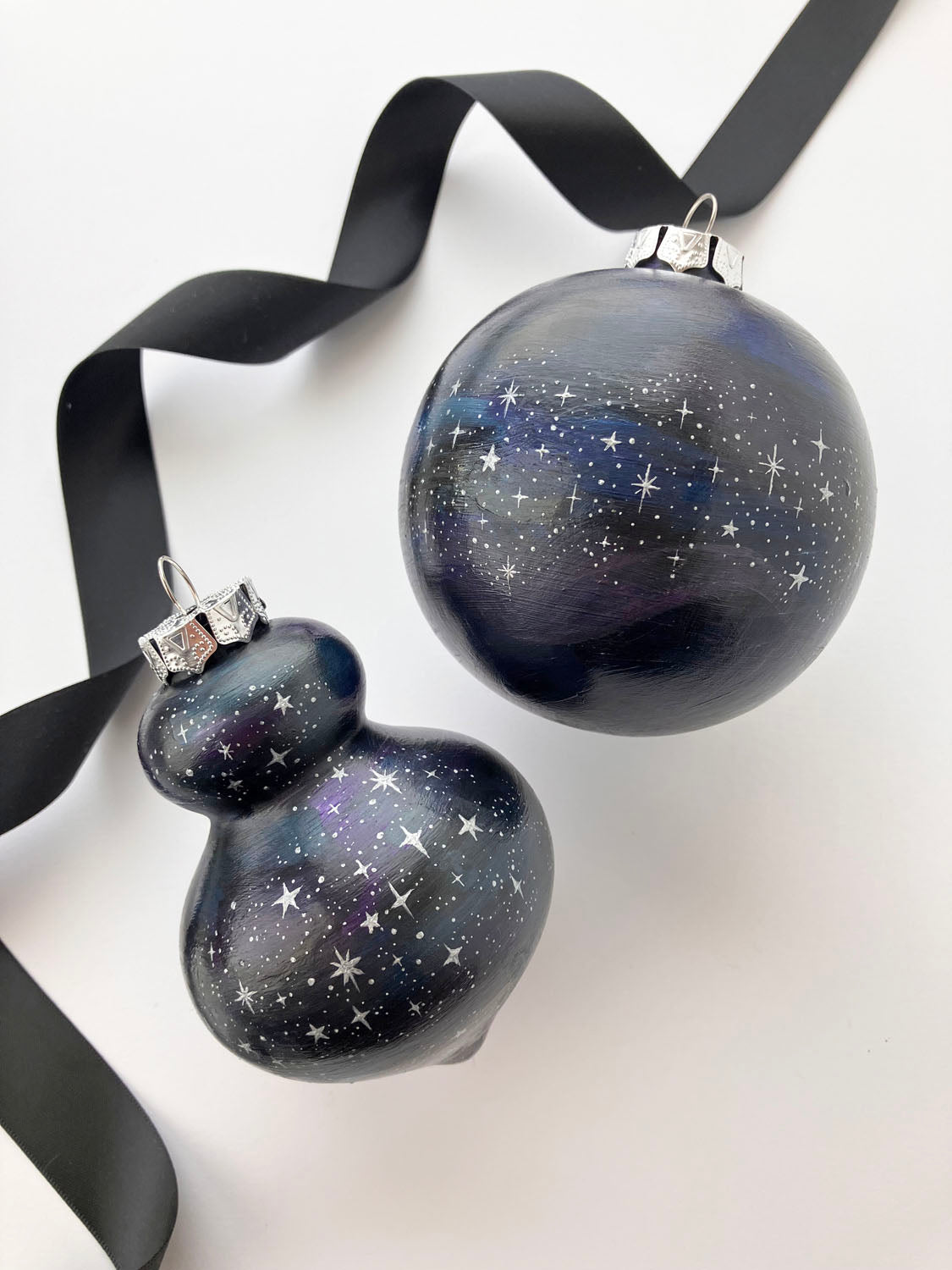 Hand Painted Ceramic Ornament #7 - Star Gazing, Round Ornament